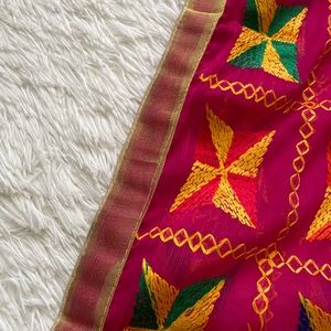 Pink Duppata / Scarf / Phulkari
